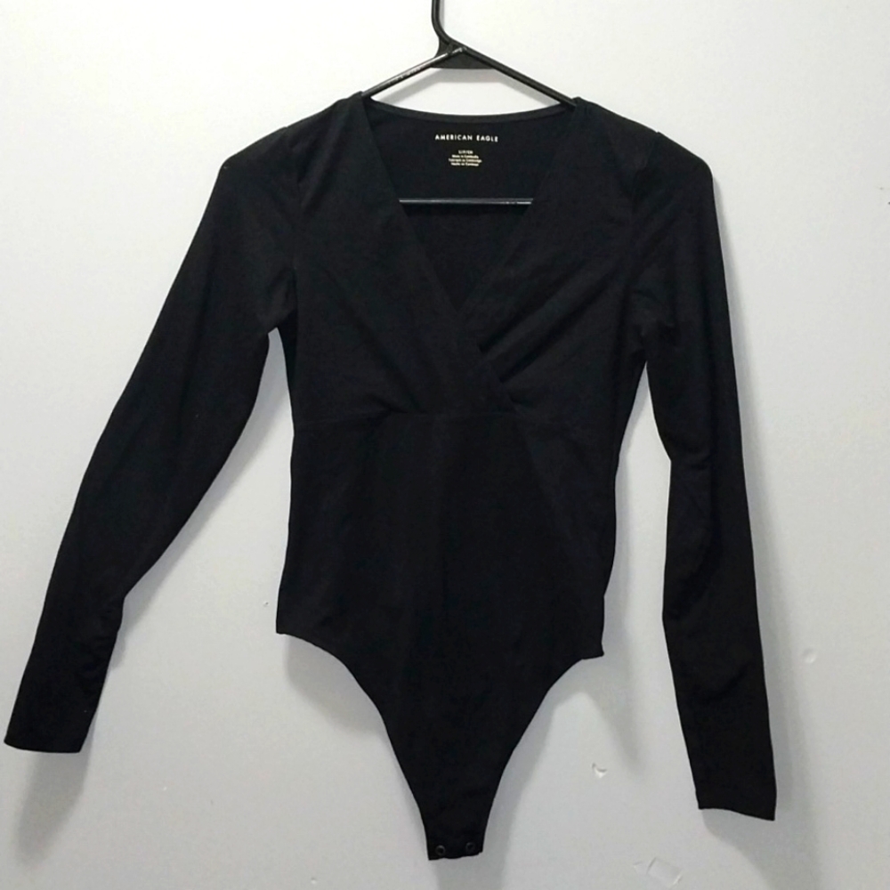 American Eagle Black V-neck Bodysuit Small